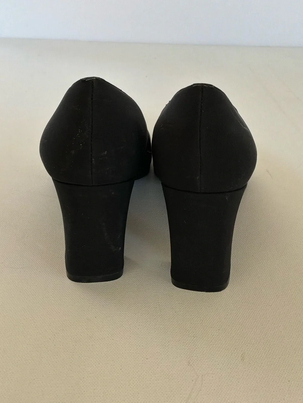 Bandolino Black Square Toe Block Heel Pumps Women’s Size 8.5M Classic Shoes